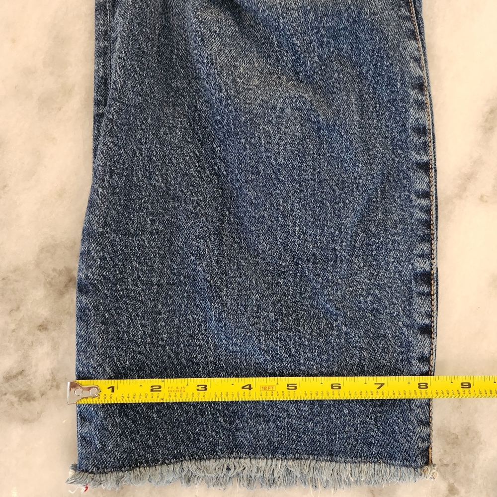 Torrid High Rise | Button Fly | Med-Wash | Classic Denim Jeans - Women 20 SHORT - Picture 5 of 9